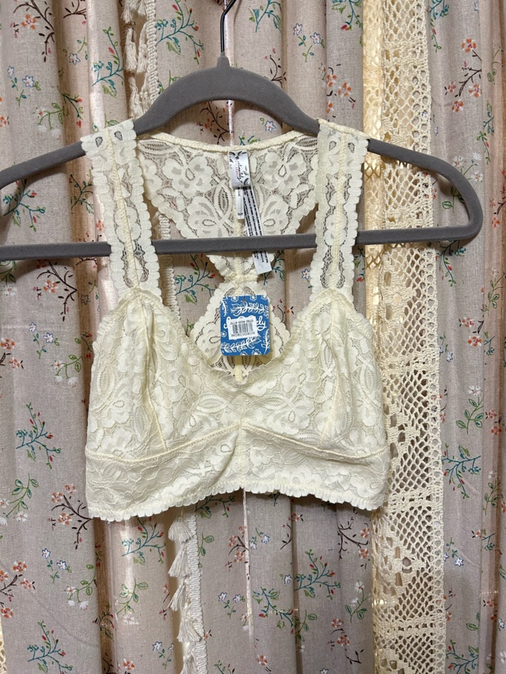 Free People Lace Bralette Ivory XS Racerback Boho‎ Floral NWT